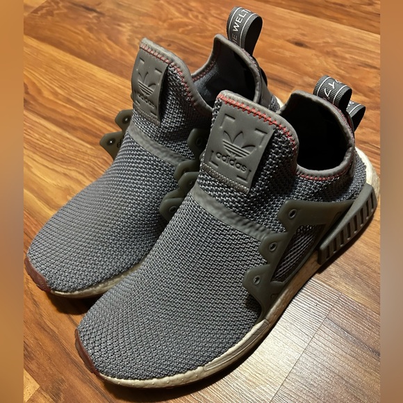 COPY - Adidas Boost - Picture 3 of 4